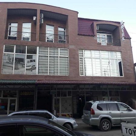 באטומי Hotel Vakhtanguri מראה חיצוני תמונה
