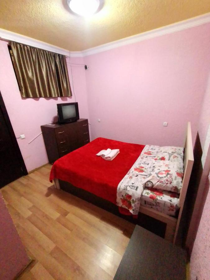 באטומי Hotel Vakhtanguri מראה חיצוני תמונה