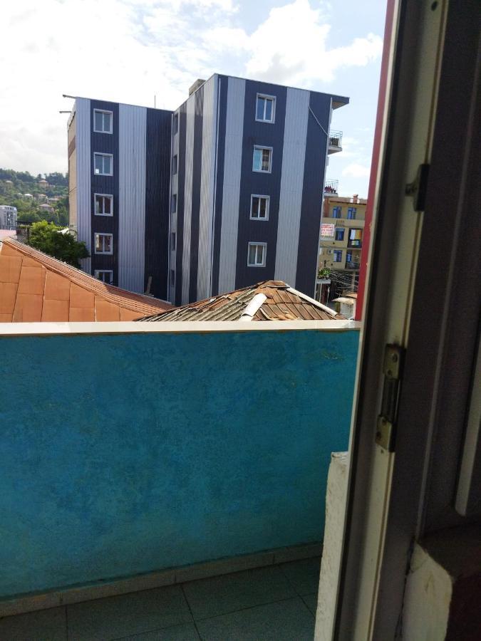 באטומי Hotel Vakhtanguri מראה חיצוני תמונה