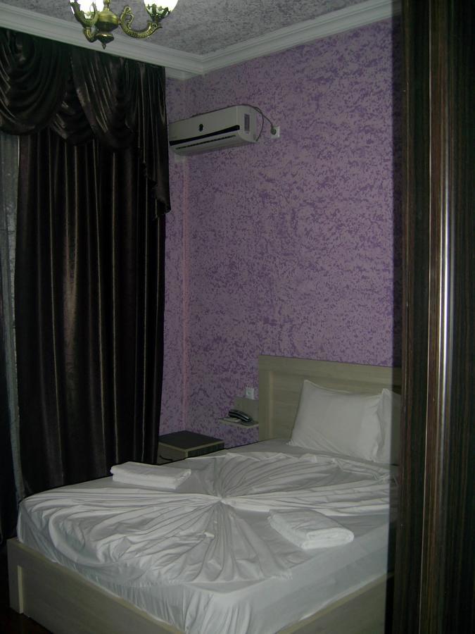 באטומי Hotel Vakhtanguri מראה חיצוני תמונה