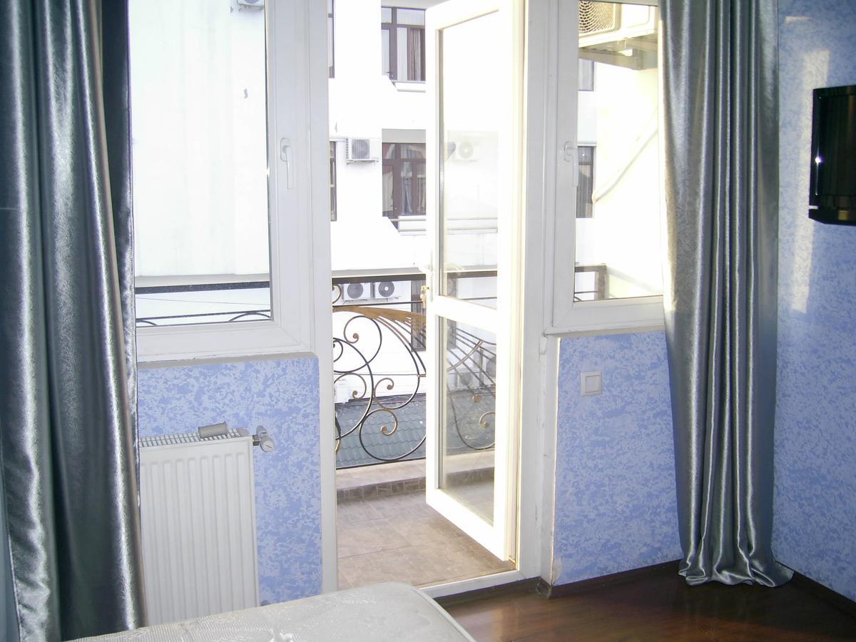 באטומי Hotel Vakhtanguri מראה חיצוני תמונה