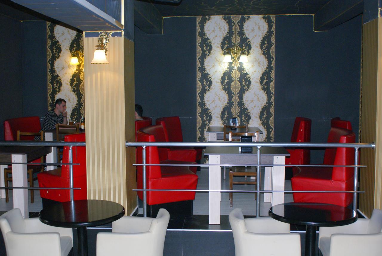 באטומי Hotel Vakhtanguri מראה חיצוני תמונה