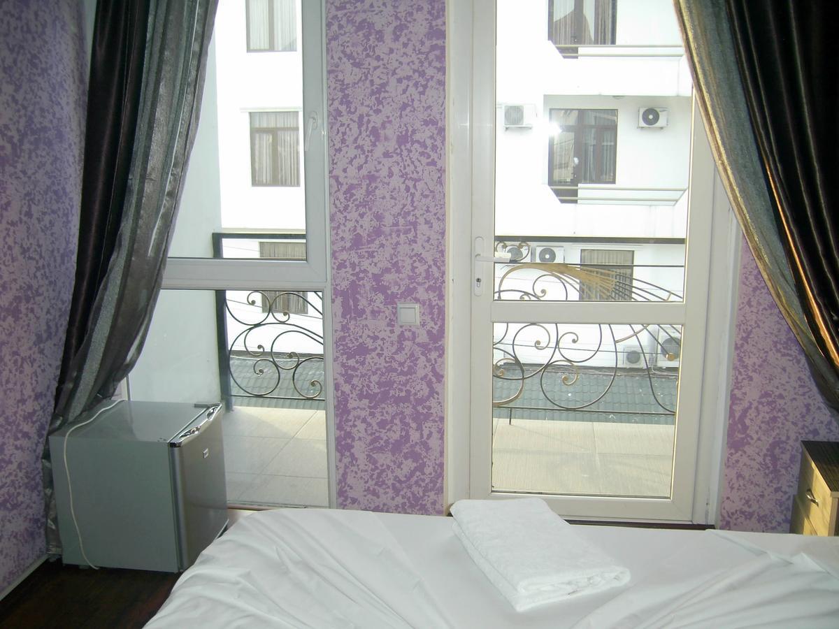 באטומי Hotel Vakhtanguri מראה חיצוני תמונה