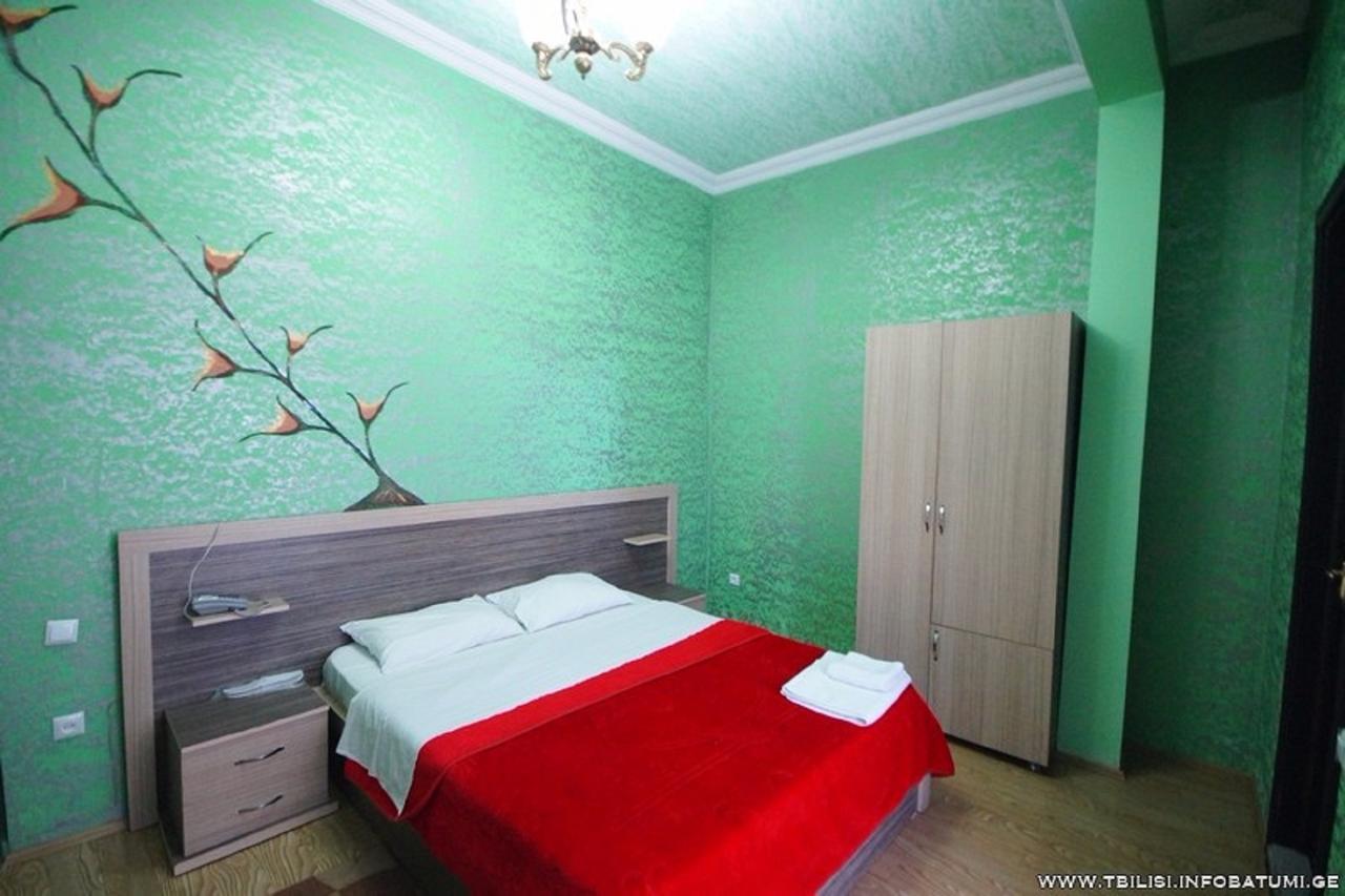 באטומי Hotel Vakhtanguri מראה חיצוני תמונה