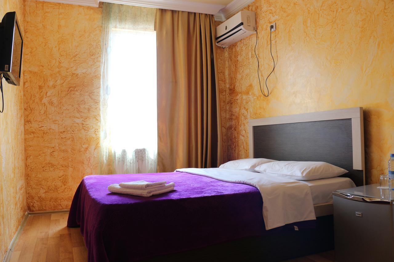 באטומי Hotel Vakhtanguri מראה חיצוני תמונה