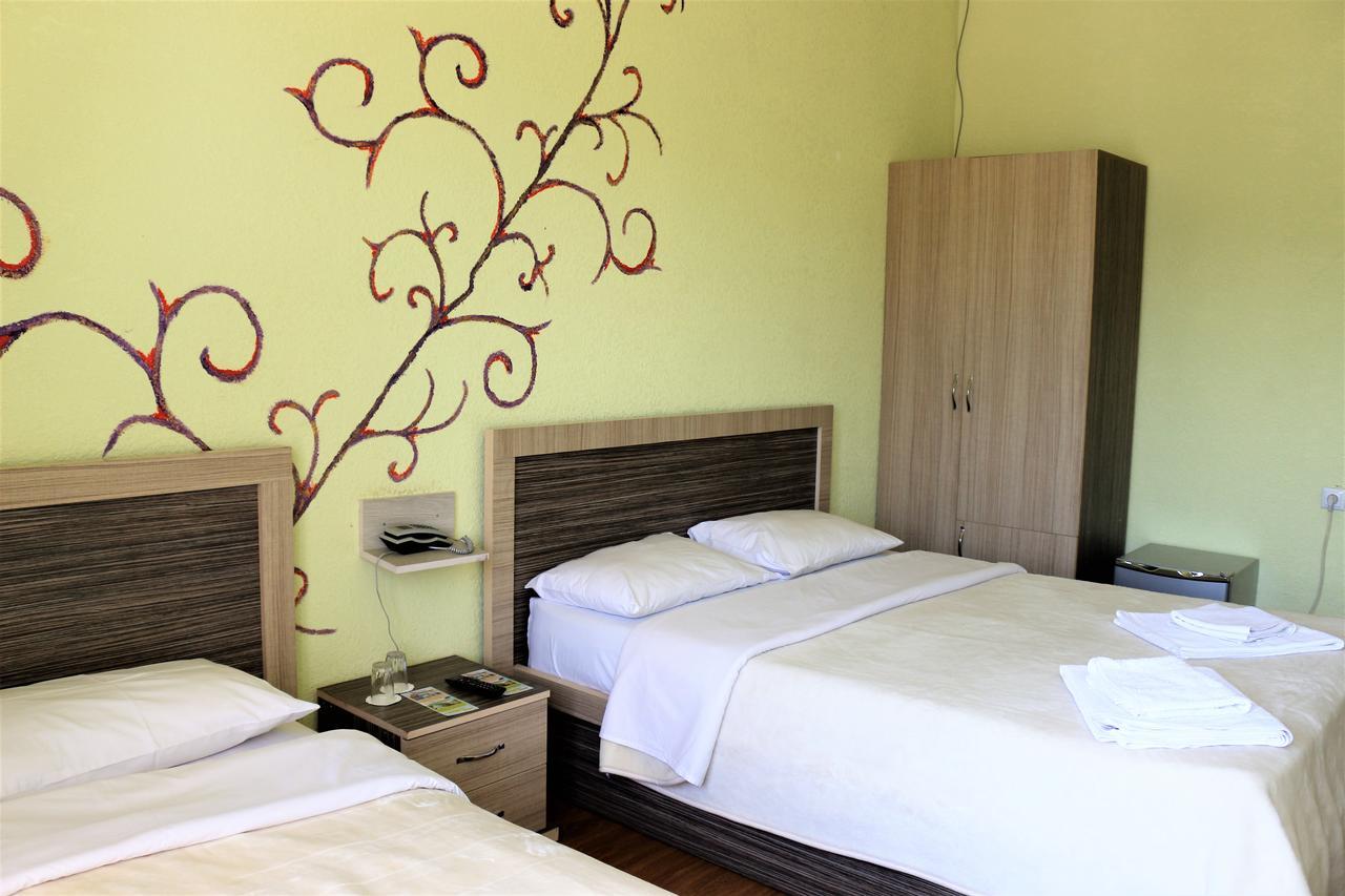 באטומי Hotel Vakhtanguri מראה חיצוני תמונה